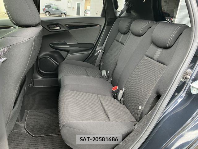 Honda FIT HYBRID 2018-03 6814902-15