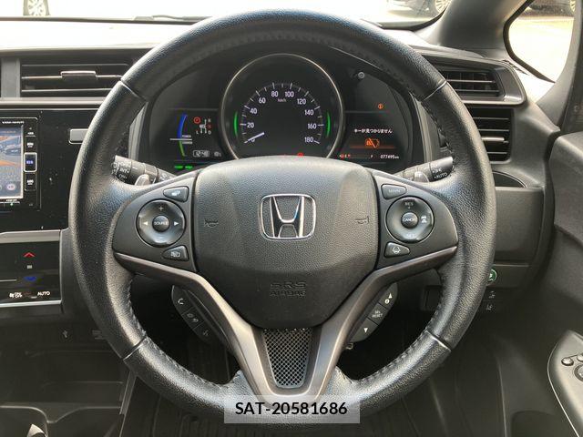Honda FIT HYBRID 2018-03 6814902-20