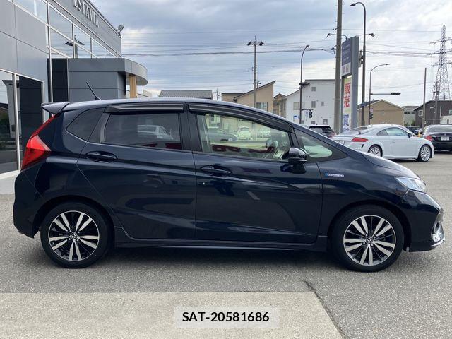 Honda FIT HYBRID 2018-03 6814902-5