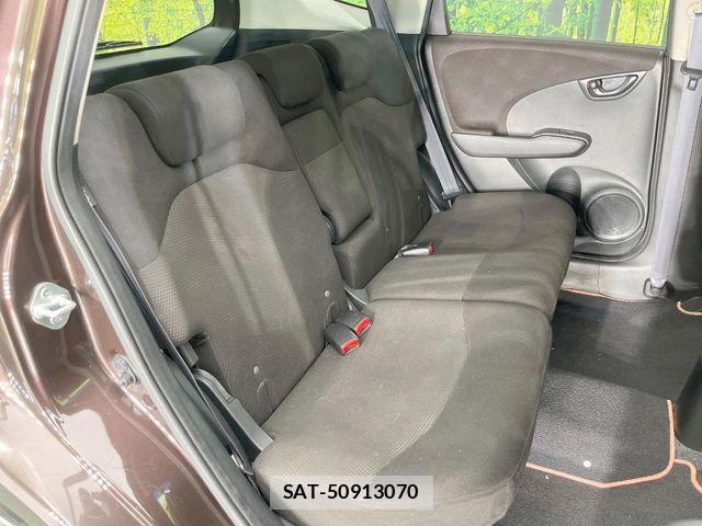 Honda FIT HYBRID 2013-03 6814908-8