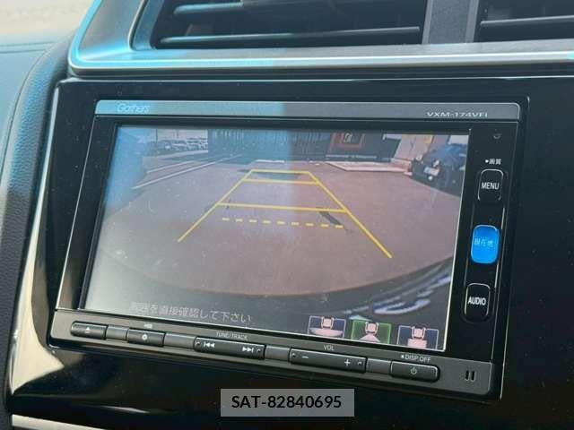 Honda FIT HYBRID 2017-08 6814904-1