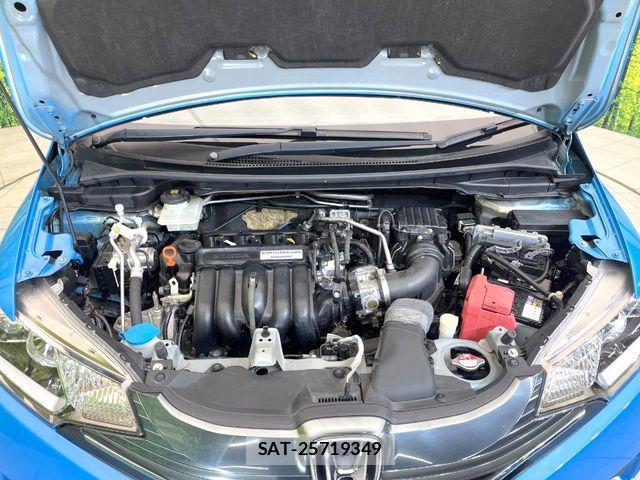 Honda FIT HYBRID 2014-09 6814907-17