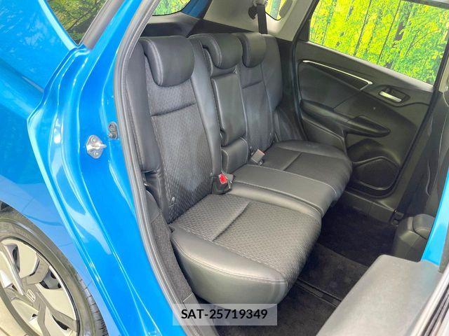 Honda FIT HYBRID 2014-09 6814907-8