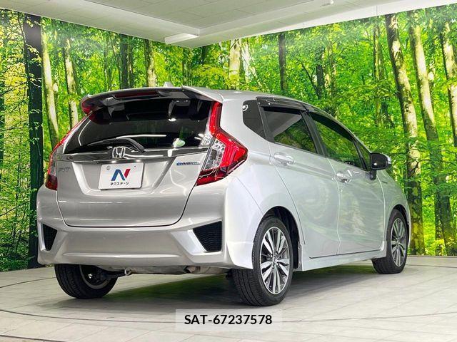 Honda FIT HYBRID 2014-04 6814910-16