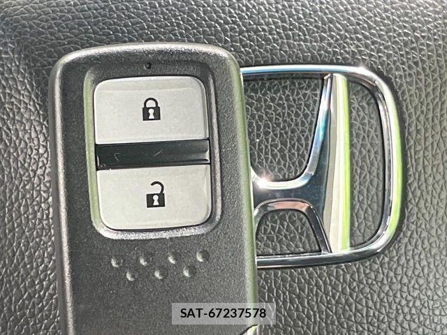 Honda FIT HYBRID 2014-04 6814910-6
