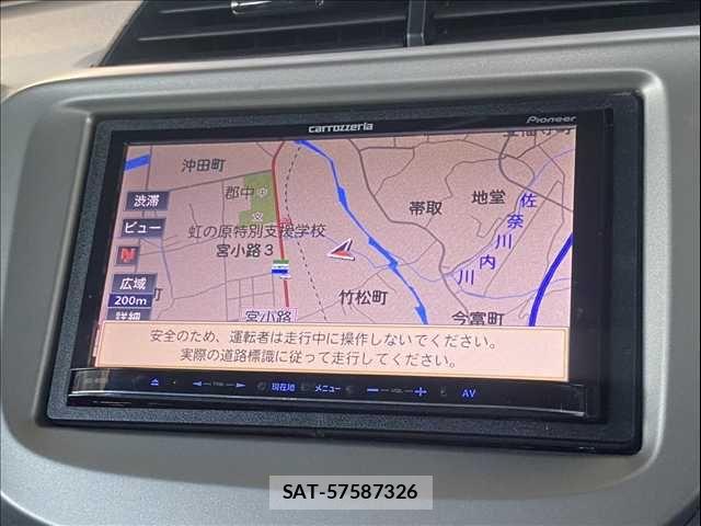 Honda FIT HYBRID 2012-06 6814925-26