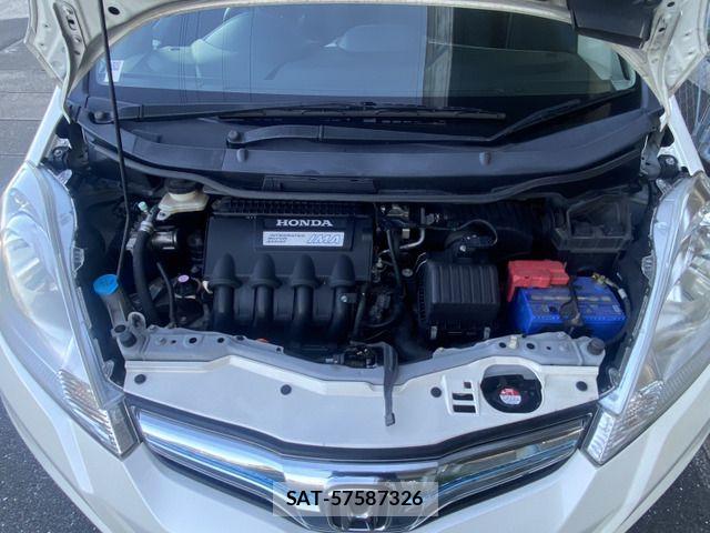 Honda FIT HYBRID 2012-06 6814925-3