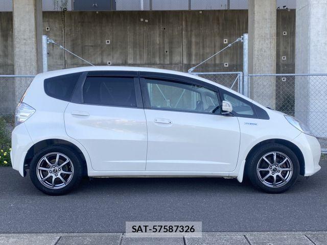 Honda FIT HYBRID 2012-06 6814925-5
