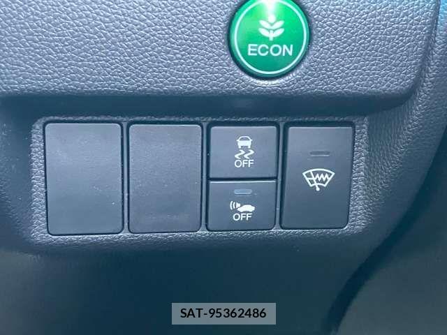 Honda FIT HYBRID 2014-01 6814905-5