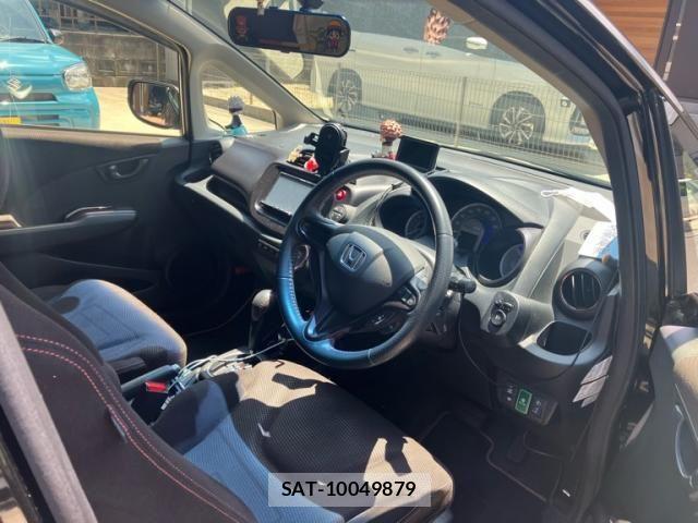 Honda FIT HYBRID 2012-10 6905176-6