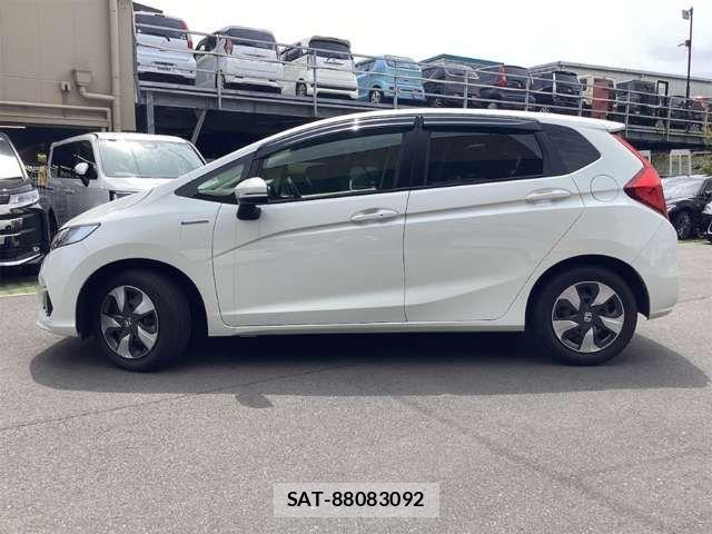 Honda FIT HYBRID 2019-12 6905134-19