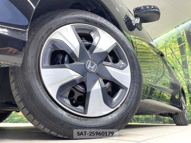 Honda FIT HYBRID 2017-11 6905147-12