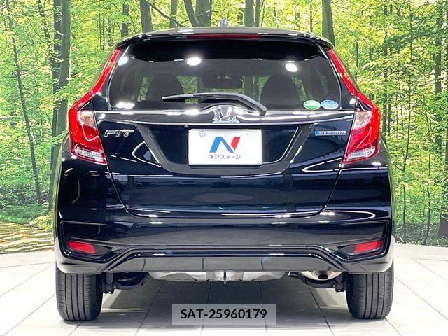 Honda FIT HYBRID 2017-11 6905147-14