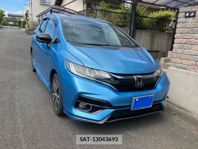 Honda FIT HYBRID 2017-06 6905146-2
