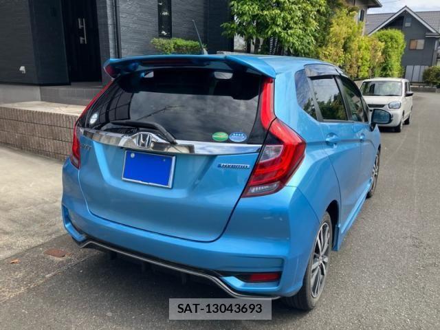 Honda FIT HYBRID 2017-06 6905146-3