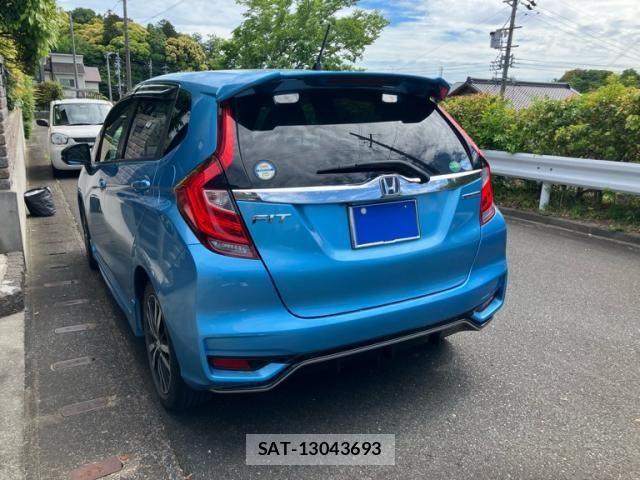 Honda FIT HYBRID 2017-06 6905146-5