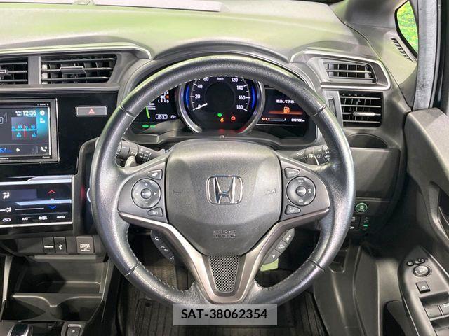 Honda FIT HYBRID 2017-09 6905137-10