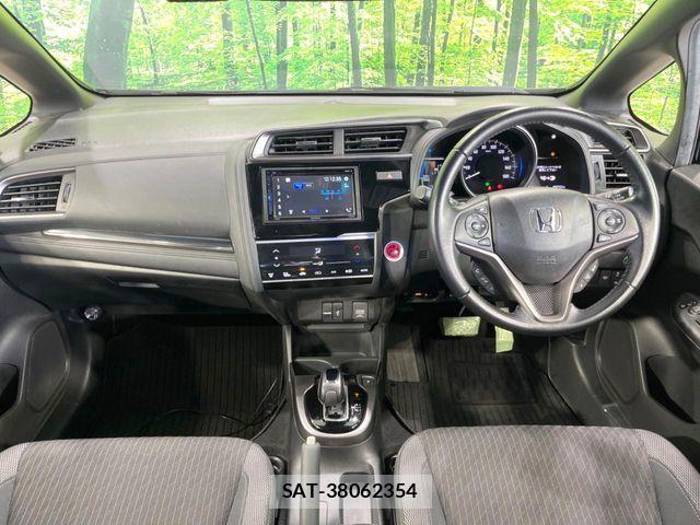 Honda FIT HYBRID 2017-09 6905137-1