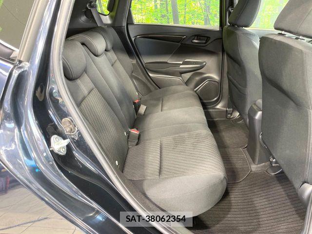 Honda FIT HYBRID 2017-09 6905137-8