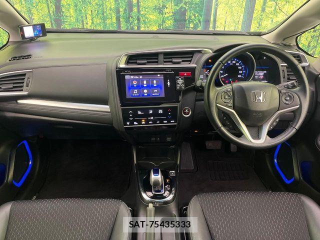 Honda FIT HYBRID 2013-12 6905151-1