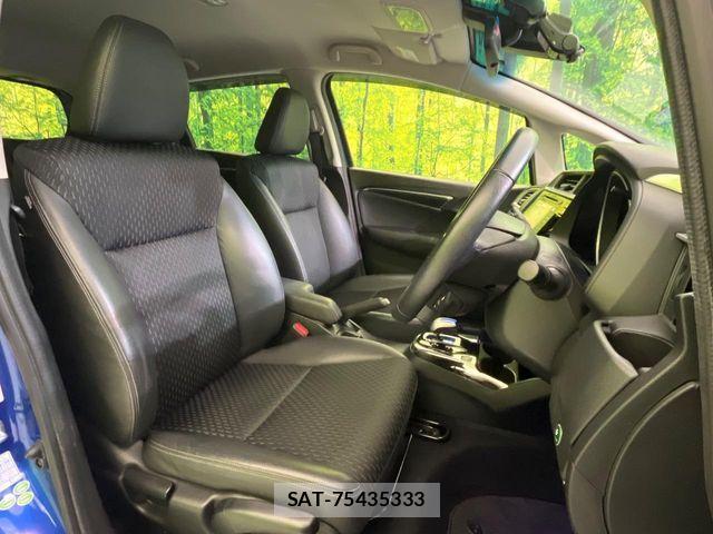 Honda FIT HYBRID 2013-12 6905151-7