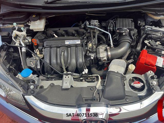 Honda FIT HYBRID 2016-02 6905135-27
