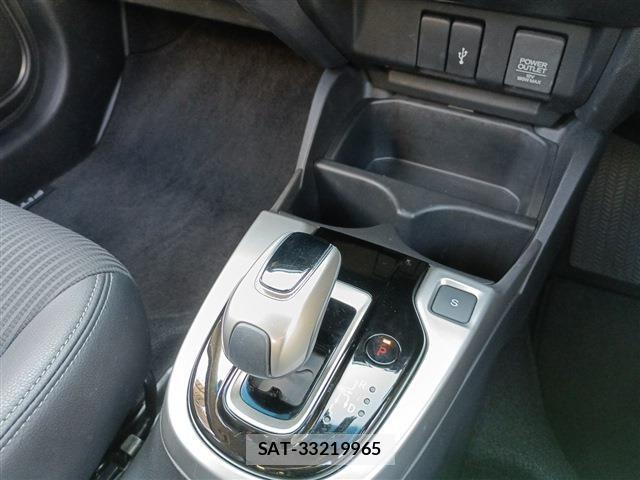 Honda FIT HYBRID 2019-06 6993579-11