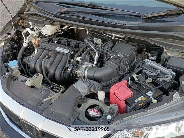 Honda FIT HYBRID 2019-06 6993579-17