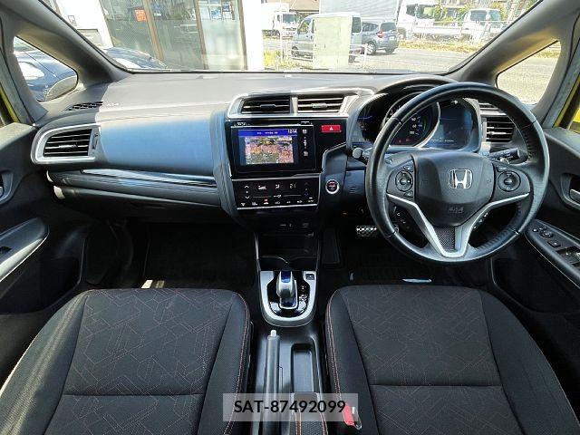 Honda FIT HYBRID 2013-11 6993580-1