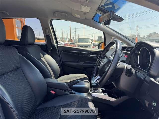 Honda FIT HYBRID 2015-07 6993599-15