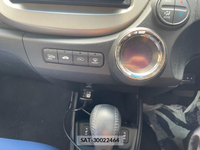 Honda FIT HYBRID 2012-06 6993605-18