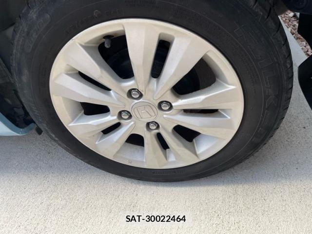 Honda FIT HYBRID 2012-06 6993605-7