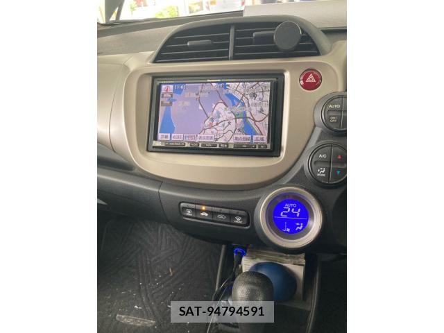 Honda FIT HYBRID 2013-06 6993607-15