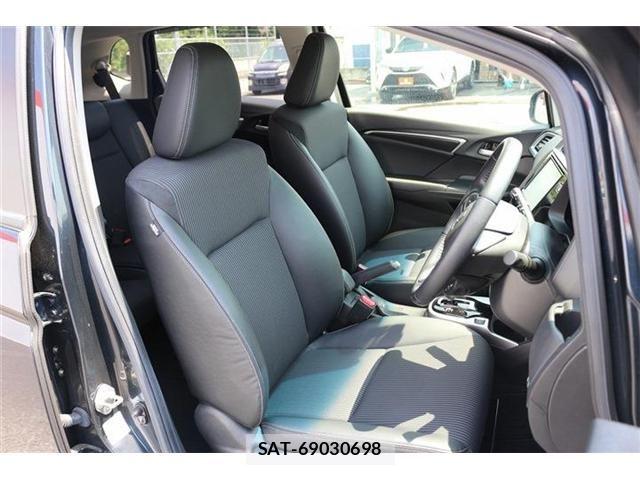 Honda FIT HYBRID 2019-06 6993578-14
