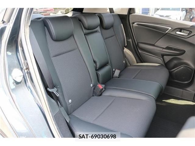 Honda FIT HYBRID 2019-06 6993578-15
