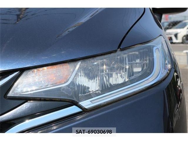 Honda FIT HYBRID 2019-06 6993578-24