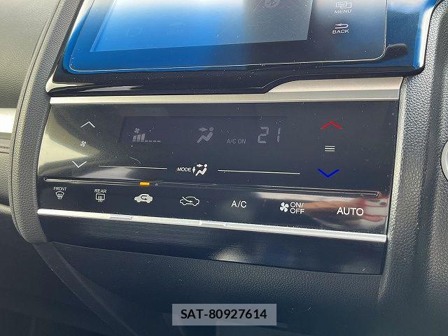 Honda FIT HYBRID 2014-01 7020477-14