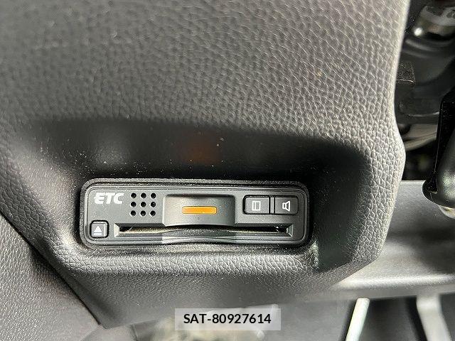 Honda FIT HYBRID 2014-01 7020477-15