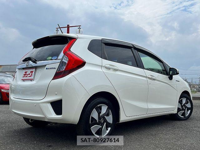 Honda FIT HYBRID 2014-01 7020477-2
