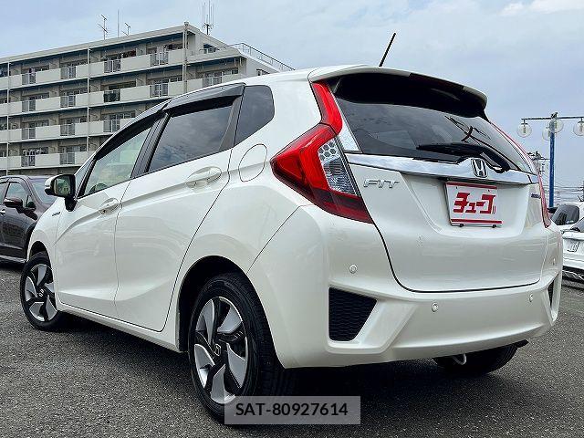 Honda FIT HYBRID 2014-01 7020477-8