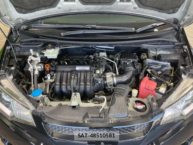 Honda FIT HYBRID 2016-03 7020476-17