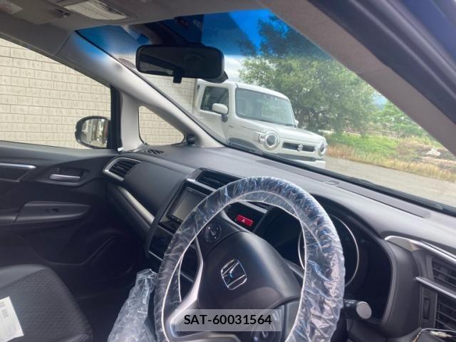 Honda FIT HYBRID 2014-03 7058548-8