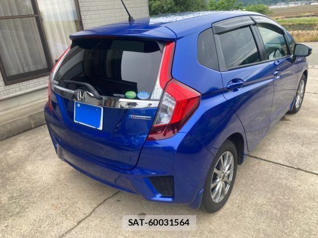 Honda FIT HYBRID 2014-03 7058548-17