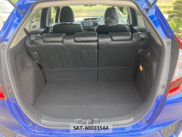 Honda FIT HYBRID 2014-03 7058548-20