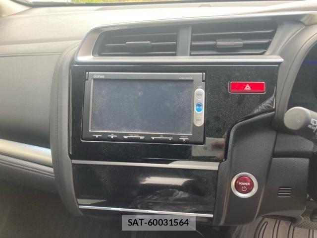 Honda FIT HYBRID 2014-03 7058548-7