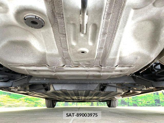 Honda FIT HYBRID 2016-12 7058537-18