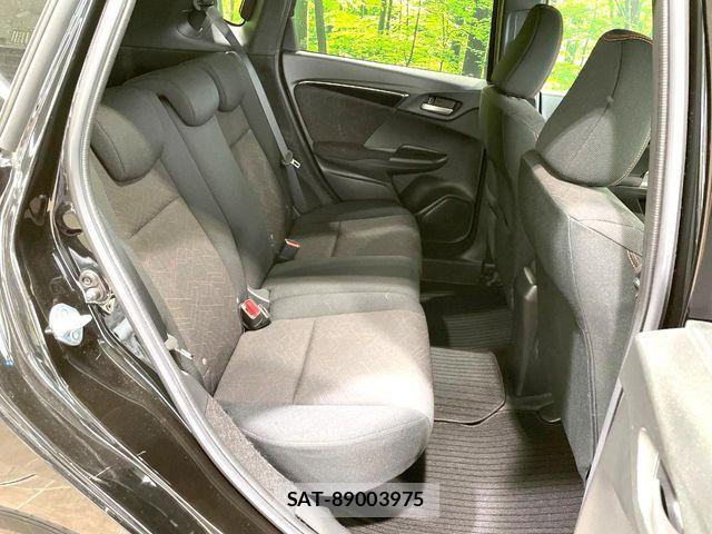 Honda FIT HYBRID 2016-12 7058537-8