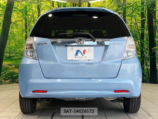 Honda FIT HYBRID 2013-03 7058543-14