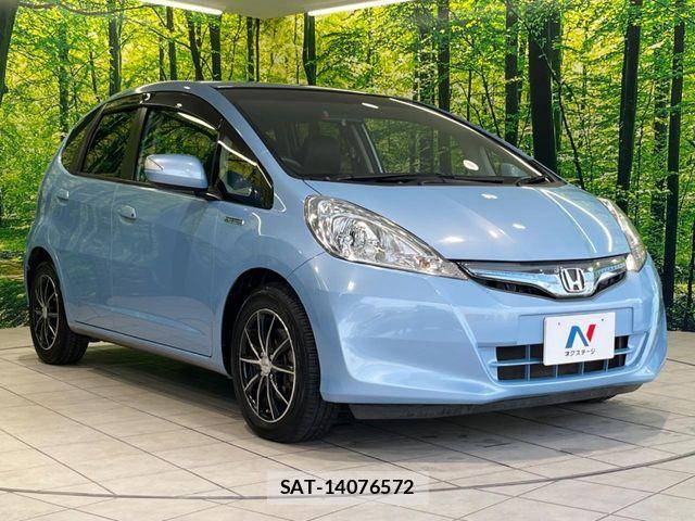 Honda FIT HYBRID 2013-03 7058543-15