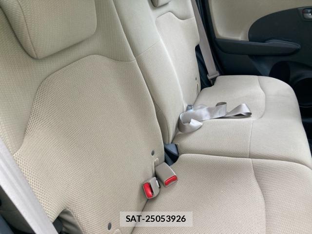 Honda FIT HYBRID 2011-10 7058555-17